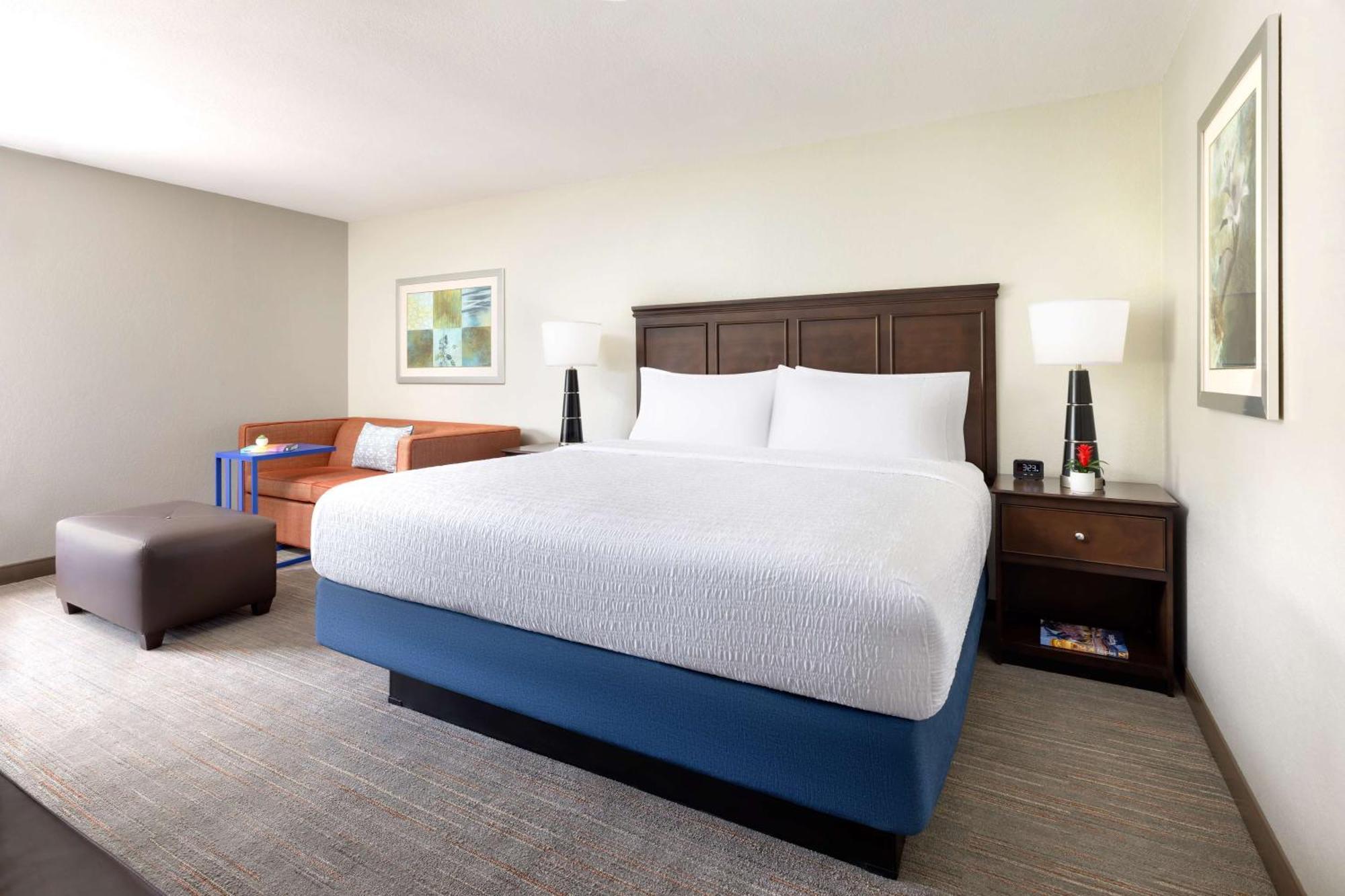 Hampton Inn Naples-Central Bagian luar foto